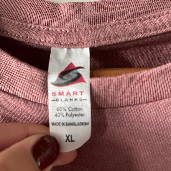 Bluey “Grandma” tshirt, Mauve size XL - Picture 3 of 3